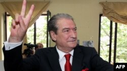 Tiranë - Kryeministri në largim i Shqipërisë Sali Berisha