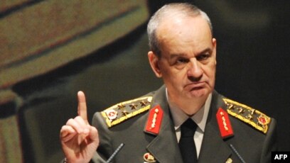 Silikon jinsiy olatni Chechen qizlarning onlayn porno