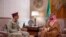 د پاکستان د پوځ مشر جنرال عاصم منير د نومبر پر شپږمه په رياض کې له سعودي وليهعد محمد بن سلمان سره ملاقات وکړ.
