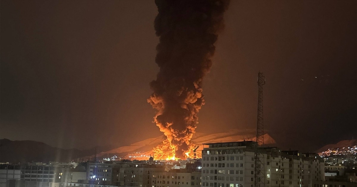 Cracks In Iranian Leadership? Apology, Then More Regional Attacks