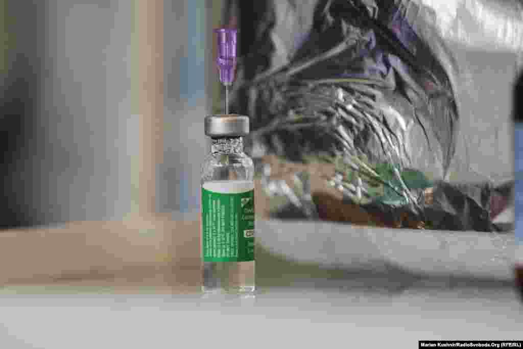 Індійська вакцина проти коронавірусу CoviShield