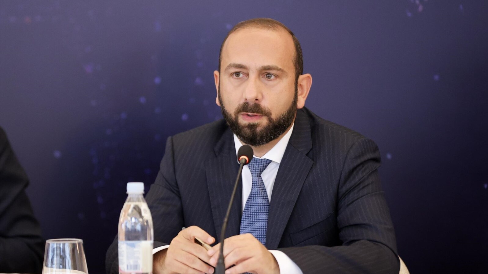 Ararat Mirzoyan