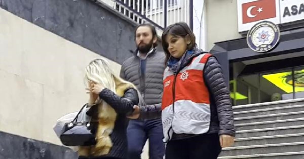 Poezdda osiyolik ayol bilan jinsiy aloqa