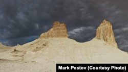 Билік маңайынан қонақүй салуды жоспарлап отырған Бозжыра шатқалы. 