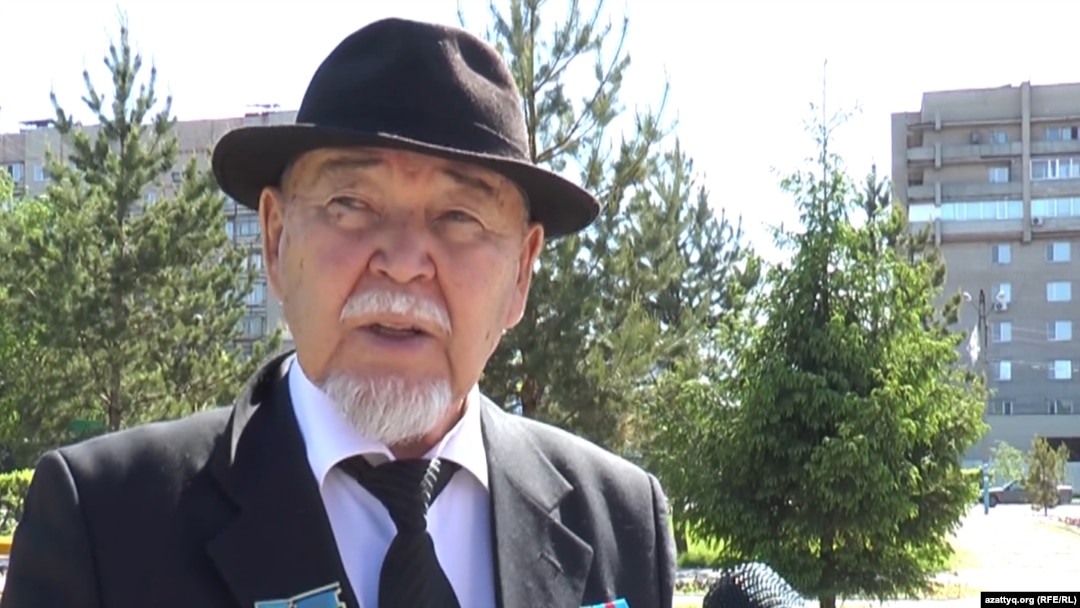 Жалаңаш шындық Asiol ebiot қыз секс