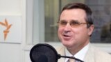 Олег Смолин