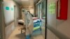 Bolničari paze na pacijenta oboljelog od COVID-a 19, Moskva (17. juni 2021.)