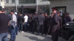 Шаҳрдори собиқ аз бинояш маҳрум шуд
