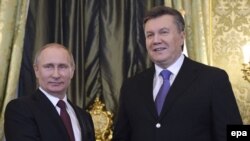 Vladimir Putin və Viktor Yanukovych