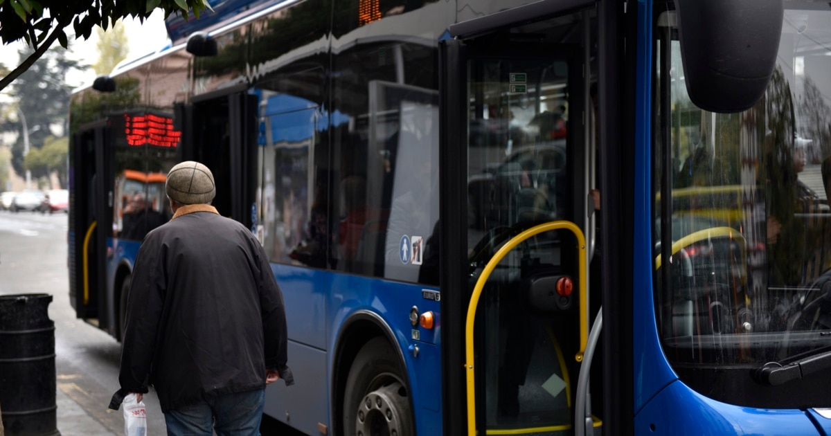 აღდგომის ღამეს მეტრო ღამის ოთხამდე იმუშავებს - დადგენილია ავტობუსების განრიგიც