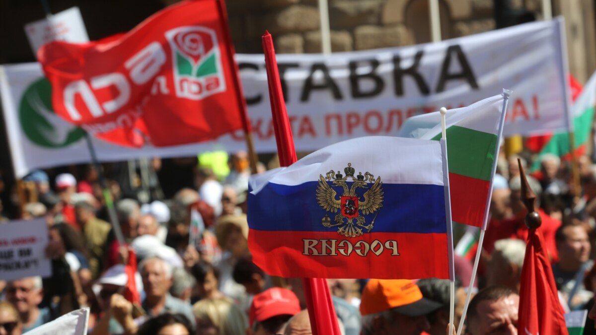 Изследване: БСП е най-проруската партия сред основните сили в ...