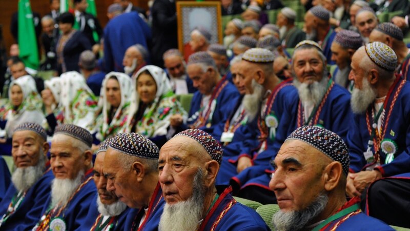 Halk Maslahaty konstitusion üýtgetmeleri tassyklady