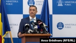 Procurorul general al României, Alex Florența, a fost criticat de președintele României pentru felul în care magistrații lucrează la dosare importante.