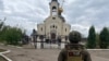 Раніше міська військова адміністрація заявила, що російська армія вдарила по храму в Костянтинівці