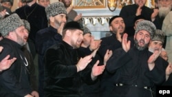 Нохчийчоь -- Кадыров Рамзан (юккъехь) зуькарехь дакъа лоцуш, Соьлж-ГIала, 25-02-2010
