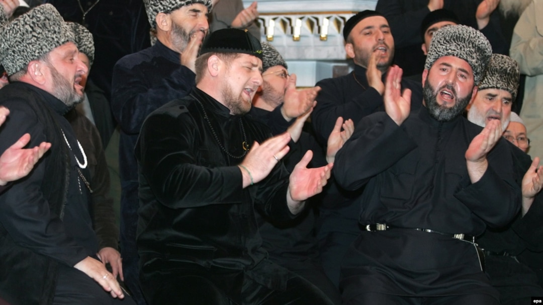 Chechen leader Ramzan Kadyrov (center) has aggressively promoted a form of Sufi Islam in the Russian republic. 