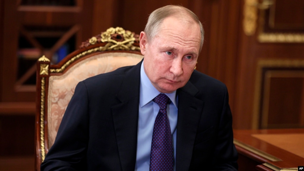 Russia President Vladimir Putin: "Colossal challenges."