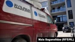 В конце дня стало известно, что противодействующие стороны достигли взаимопонимания лишь по одному вопросу: эфир «Маэстро» не должен прерываться ни при каких обстоятельствах