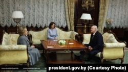Голова Ради Федерації Росії Валентина Матвієнко, речниця Лукашенка Наталія Качанова та сам Олександр Лукашенко, Мінськ, 25 червня 2026 року