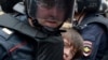 Задержание участника митинга в Петербурге