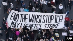 ნიუ-იორკი, 28 მარტი, საპროტესტო აქცია "არ მეფეებს"