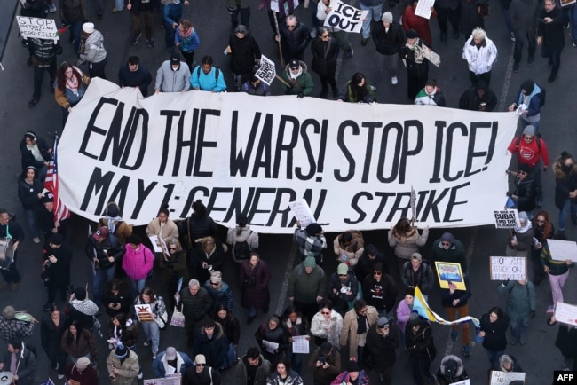 نیویورک، هشتم فروردین