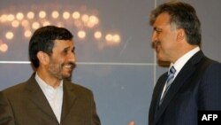 İran prezidenti Mahmud Əhmədinejad və Türkiyə prezidenti Abdullah Gül, 2008
