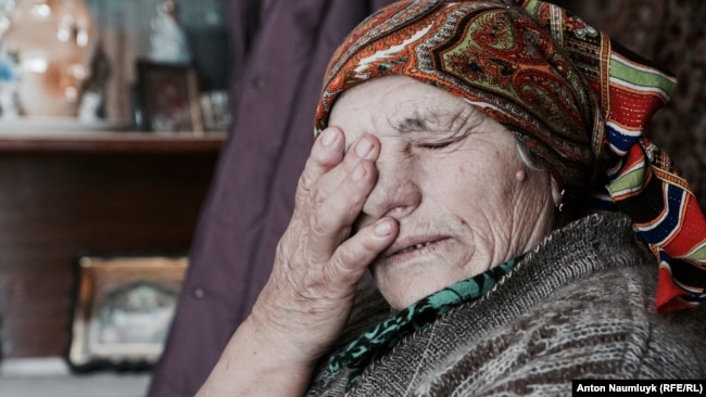 photo gallery:
Я ж його вже не дочекаюся – мати українського активіста Балуха