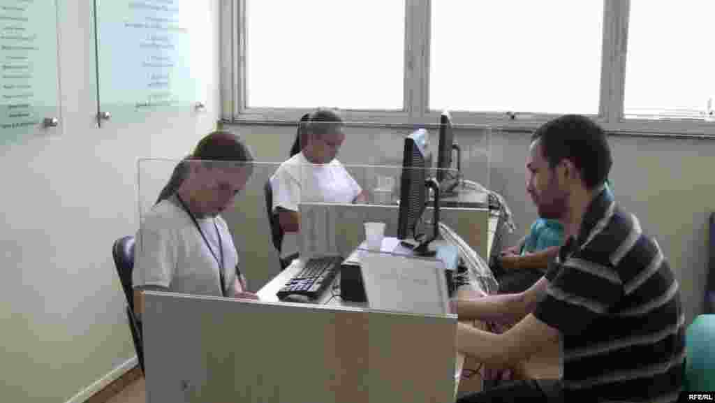 Paraisapolis Community Program #69