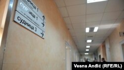 U Srbiji je, prema podacima NUNS-a, na kraju prošle godine bilo više od 1.000 nerešenih sudskih predmeta u procesima koji se vode protiv novinara i medijskih kuća