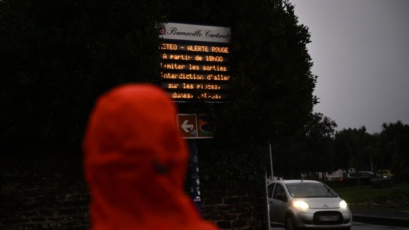 Qindra mijëra mbesin pa rrymë, teksa stuhia Goretti godet Evropën