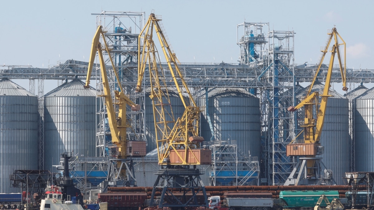 Москва продовжить зернову угоду лише за умови врахування інтересів РФ – Лавров