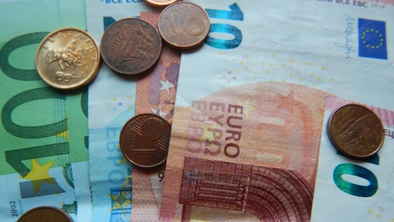 Бугарското Министерство за финансии предупредува на ризикот од банкрот