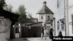 Чебоксары в 1960-е. Сейчас здесь находится мужской монастырь