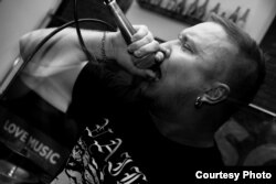 Солист группы Deathsquad Алексей Морозов