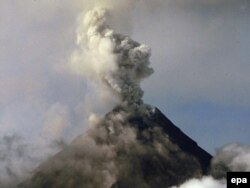 Извержение вулкана Майон на Филиппинах, 2009 год