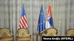 Zastave SAD, EU i Srbije, ilustrativna fotografija