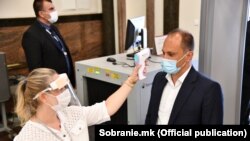 Архивска фотографија- министерот за здравство Венко Филипче