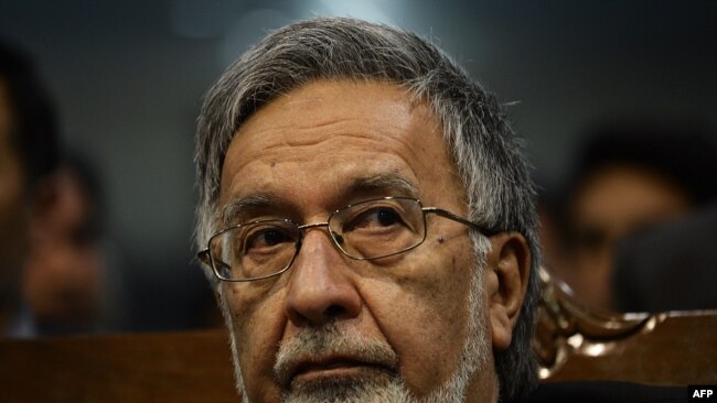 په لندن کې افغان سفیر زلمی رسول