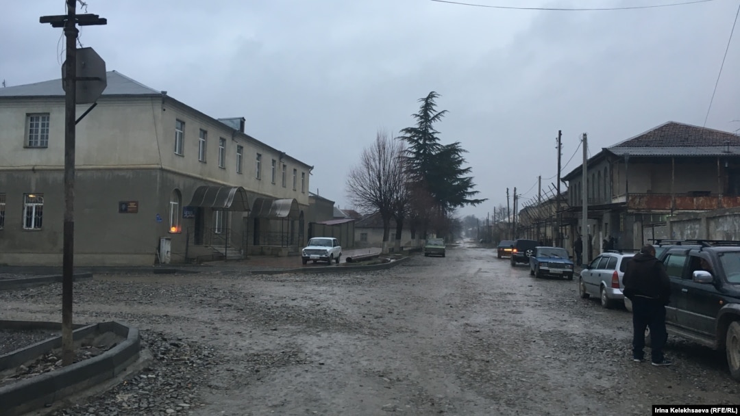 Любые ограничения передвижения через границу даже на несколько дней вызывают у жителей Ленингора тревогу
