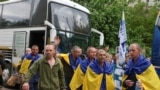 307 українців повернулися додому з полону під час другого етапу обміну у форматі 1000 на 1000 