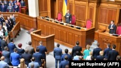 Ուկրաինայի նախագահ Վլադիմիր Զելենսկին և Գերագույն ռադայի պատգամավորները, Կիև, 29-ը օգոստոսի, 2019թ.