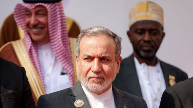 تضاد گفتار و رفتار ایران در نشست بغداد اعتمادساز نیست؛ گفت‌وگو با فرزین کرباسی