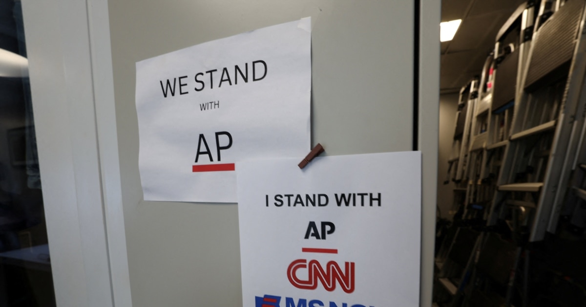 CNN-მა, MS NOW-მ და Politico-მ ტრამპს უჩივლეს, თეთრი სახლის მიერ აკრძალვის პროტესტის ნიშნად
