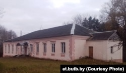 Сядзібны будынак прадалі з аўкцыёну ў сьнежні 2024 году