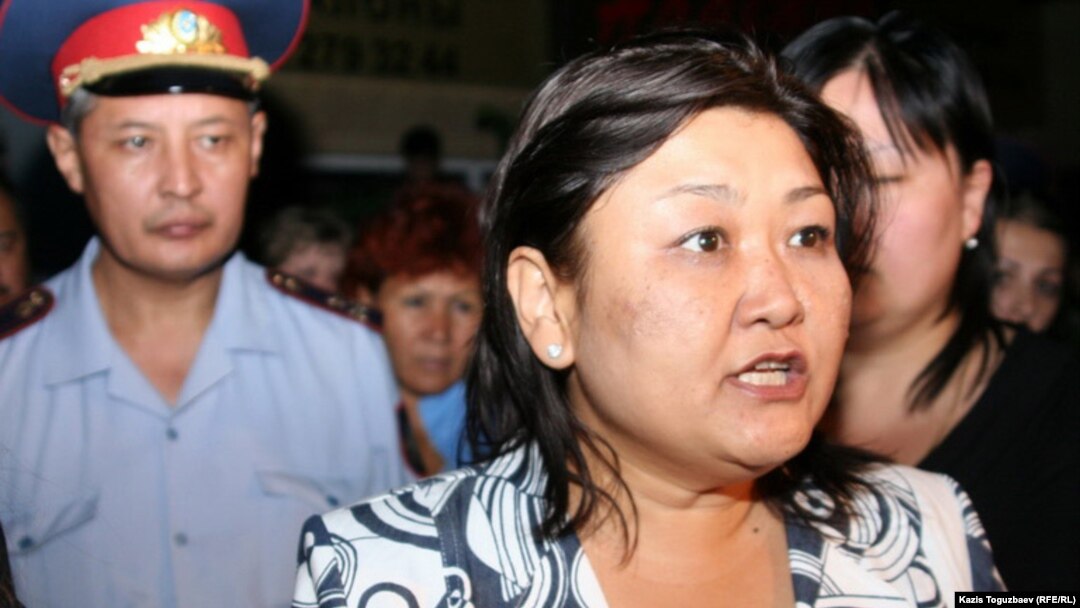 Корпоративтік кештегі секс туралы үйдегі бейне Brazzers қара әйел