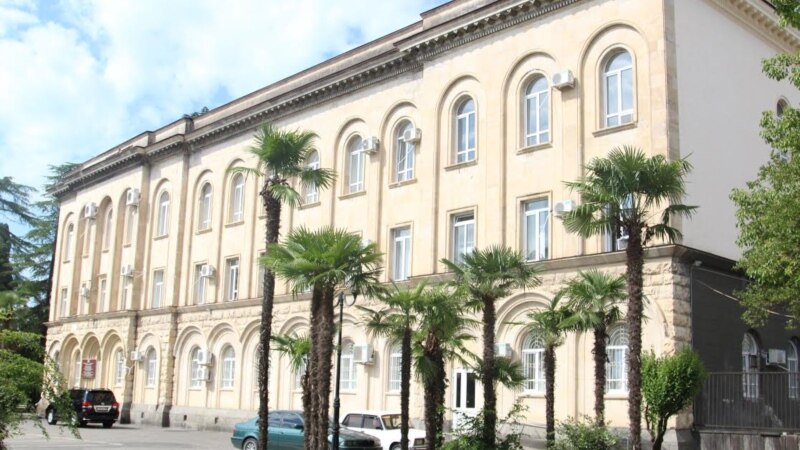 Абхазская неделя: парламент не сформирован, цены взлетели, загадка «Апсны-Ойл»