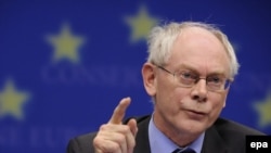 EU President Herman Van Rompuy urged Athens to take steps to reduce its budget deficit in order to restore confidence in its economy.