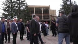 «Պատը լավ եք պահո՞ւմ»․ Քոչարյանը Տավուշում հանդիպեց համակիրներին
