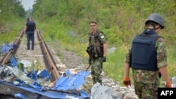 Украинские военные недалеко от села Семеновка.